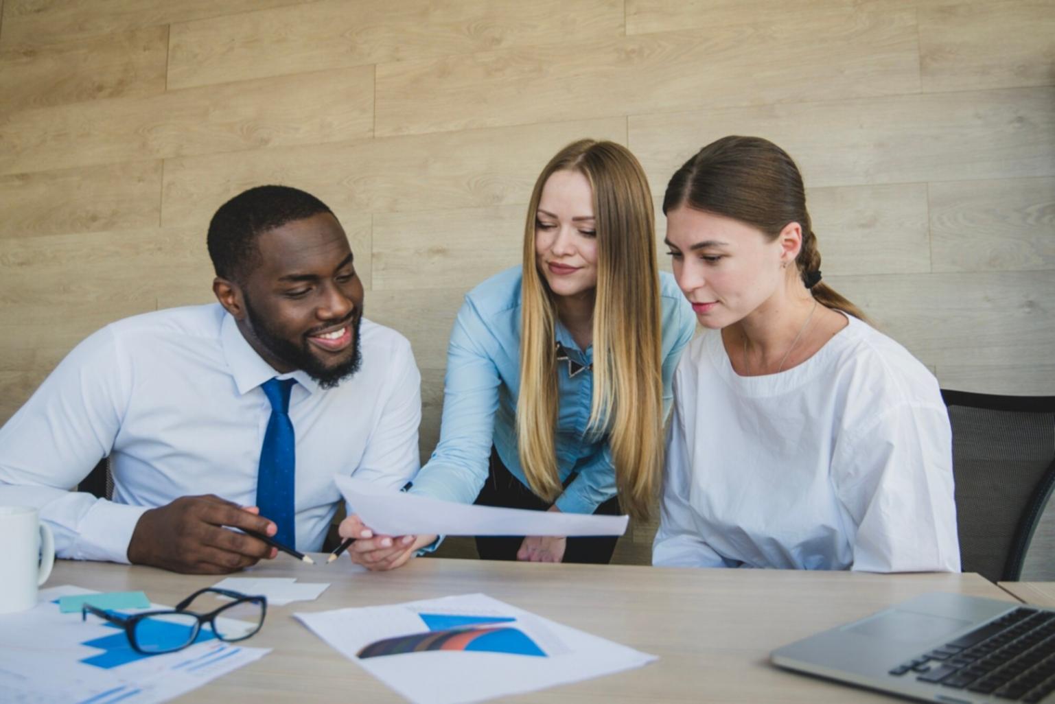 Outils pédagogiques pour comprendre les tendances financières